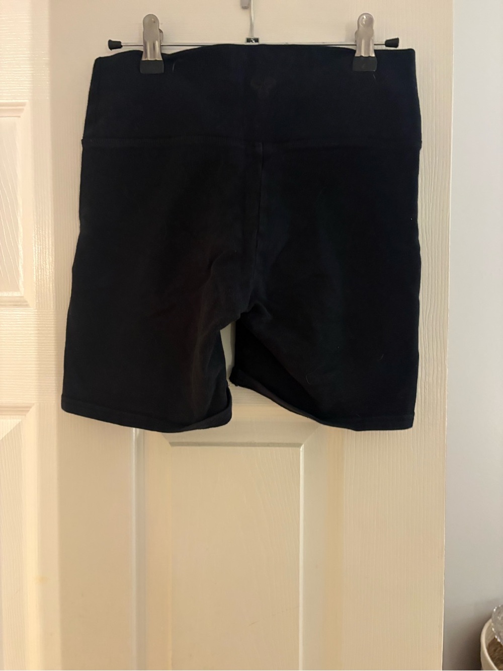 High-Rise Black Women's Aritzia Cotton Active Shorts - Picture 2 of 2